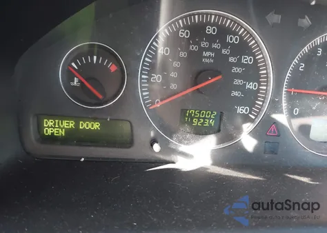 2007 Volvo Xc70 2.5T из США, поврежденный, VIN YV4SZ592771258159